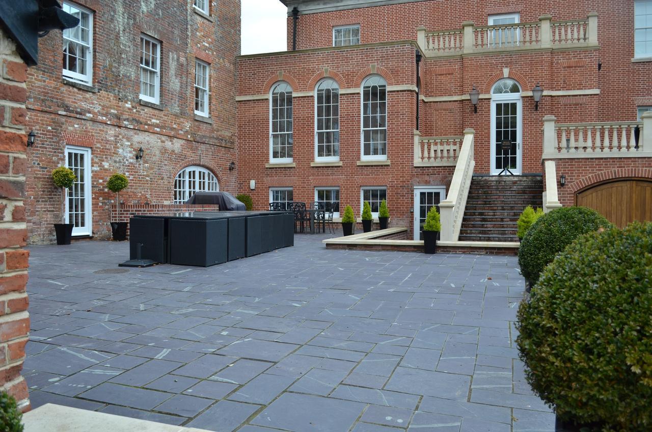 Hotel The West Wing At Everleigh Manor Exteriér fotografie